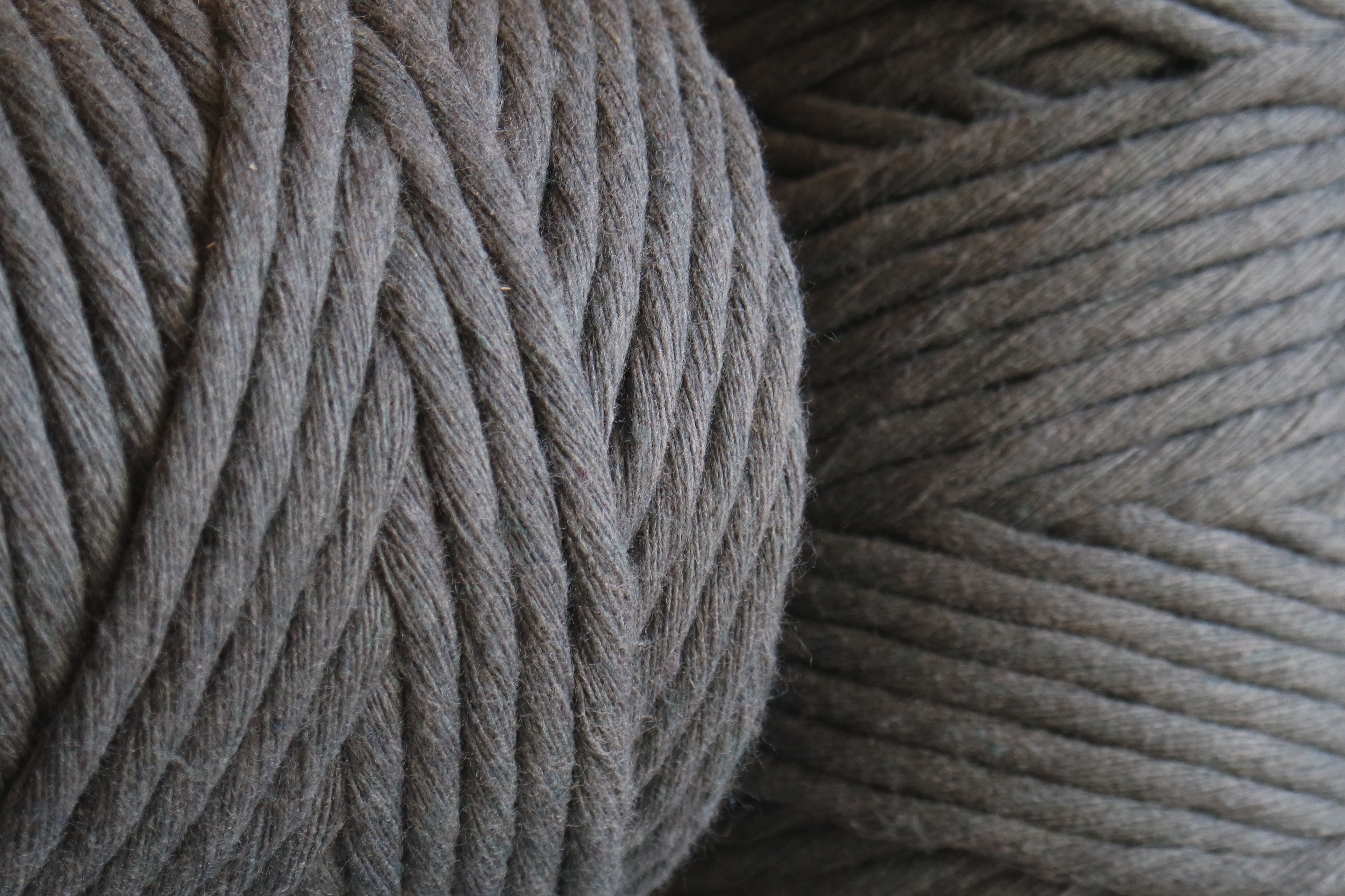 Torcido 4mm / 110m Cinzento Escuro